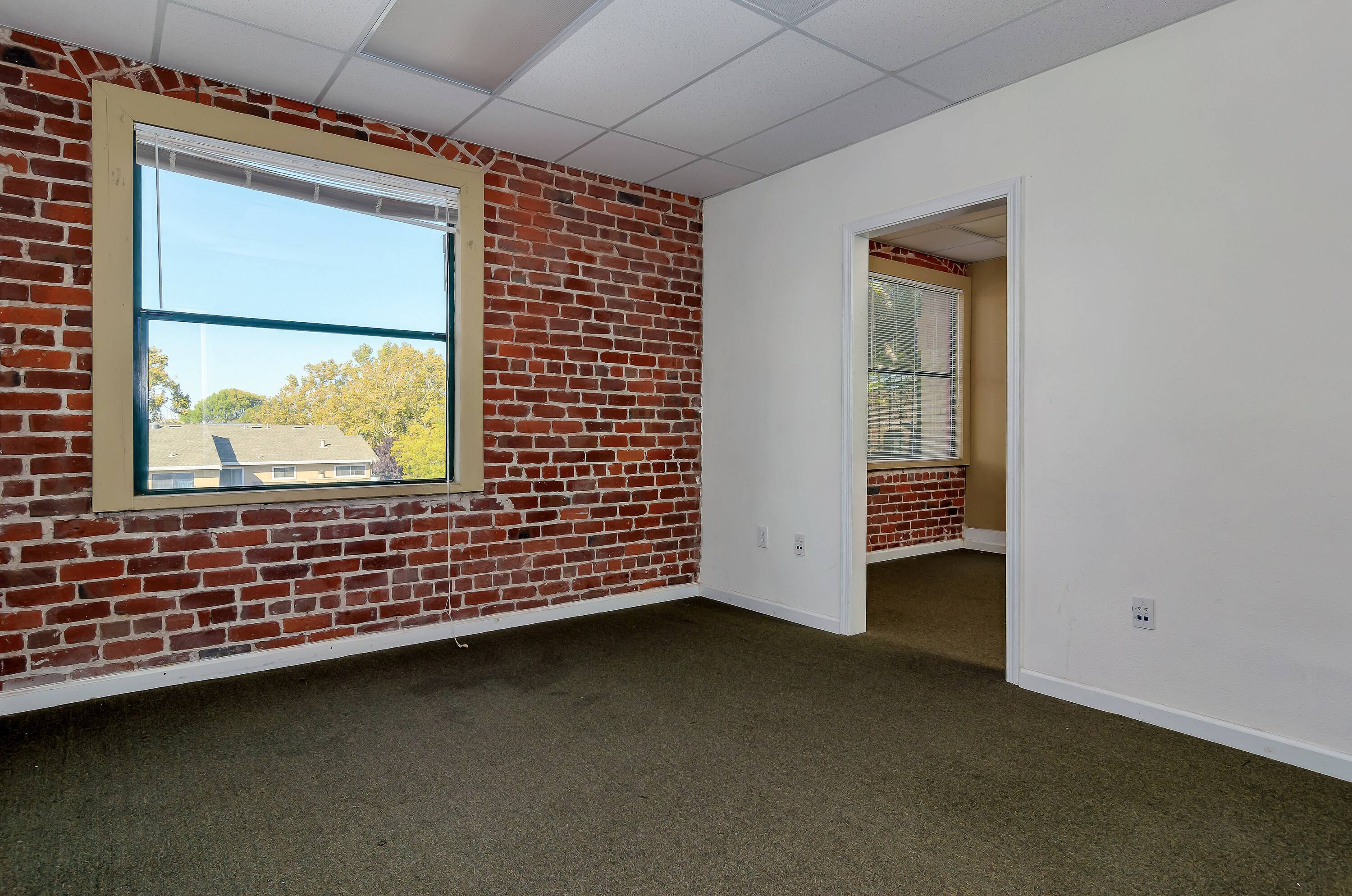 Retail Property for Sale in Pittsburg California 94565